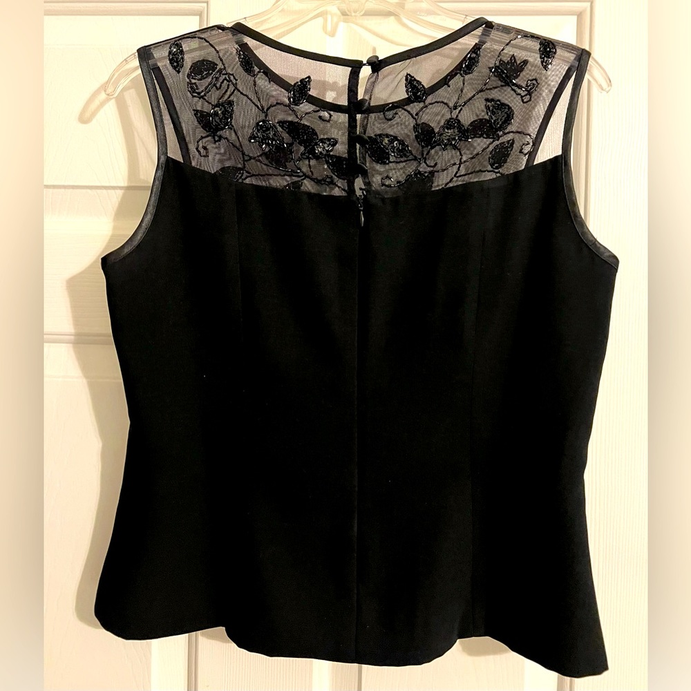 Jessica Howard Black Dressy Top Size 10Petite. EUC